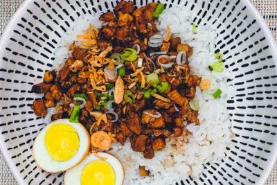 Tertarik Membuat Taiwanese Rice Bowl? Berikut Ini Resepnya