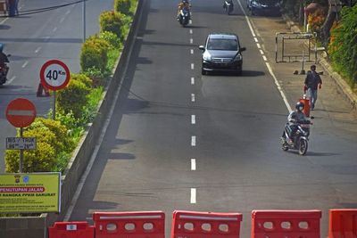 FOTO: Penutupan Jalan Protokol di Serang