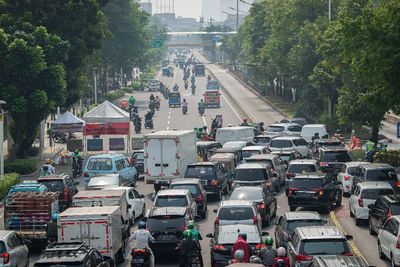 Polisi Akui Nakes Terhambat Akibat Macet PPKM Darurat, Banyak Warga Lain yang Jalan-Jalan