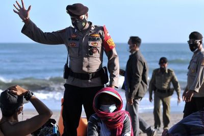 FOTO: Pengawasan PPKM Darurat Destinasi Wisata Bali