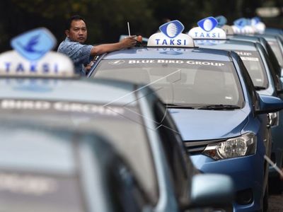 Blue Bird Kini Miliki Layanan Taksi Khusus untuk Antar Pasien COVID-19