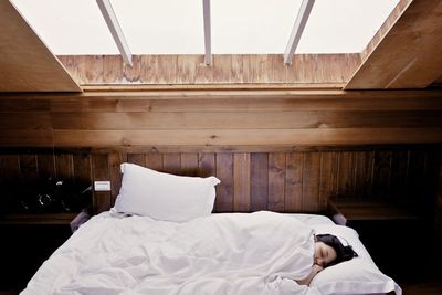 7 Tips Cara Menurunkan Berat Badan Selama di Rumah Aja