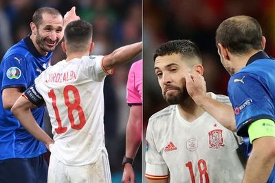 Chiellini Candai Alba Saat Lempar Koin Adu Penalti, Netizen: Sama Ramos Pasti Nggak Berani