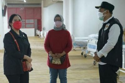 Tinjau RS Darurat di Surabaya, Puan Maharani: Pasien Covid-19 Jangan Sampai Dipingpong!