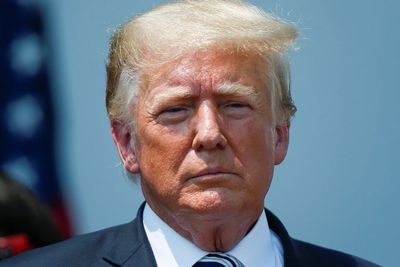 Donald Trump Dijadwalkan Hadiri UFC 264, Pertama Kalinya Sejak Tinggalkan Gedung Putih