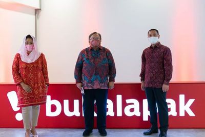 Bukalapak Resmi IPO, Jadi Startup Unicorn Indonesia Pertama yang Melantai di Bursa Efek