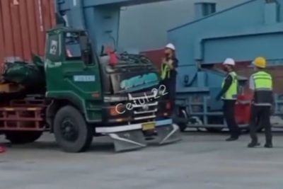 Viral Sopir Truk Tewas Tertimpa Kontainer di Tanjung Priok, Begini Kronologinya