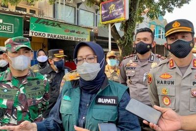 Bupati Bogor Murka, Usut Tuntas Puskesmas yang Tutup saat Jam Kerja Jadi Tempat Karaoke