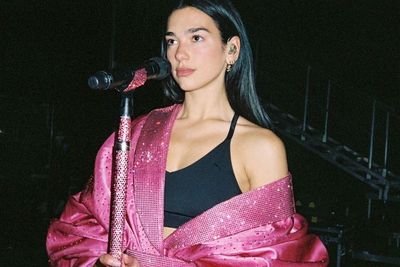 Dua Lipa Akan Bermain Film Bareng Henry Cavill