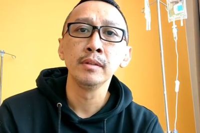 Terpapar Covid-19, Abu Janda: Varian Baru Ini Hancurkan Semangat untuk Berjuang