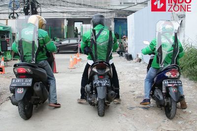 Pemprov DKI Wajibkan Ojol Miliki STRP, DPRD Imbau Perusahaan Bantu Pengemudi