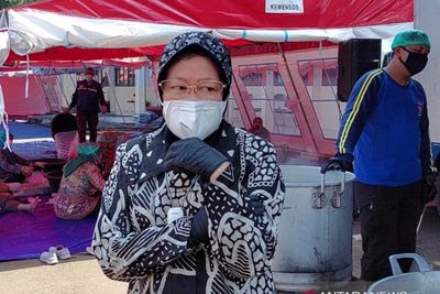 Risma Dikecam karena Ancam Pindahkan ASN yang Tak Becus ke Papua