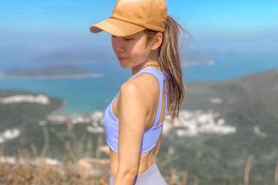 Wanita Ini Meninggal Setelah Terjatuh dari Tebing saat Mengambil Foto