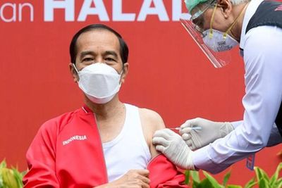 Vaksinasi Door to Door Serentak 14 Provinsi, Kepala BIN Targetkan 50 Ribu Pelajar & Warga
