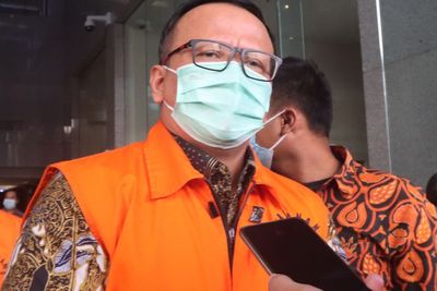 Divonis 5 Tahun Penjara Hingga Hak Politik Dicabut, Edhy Prabowo Mengaku Sedih