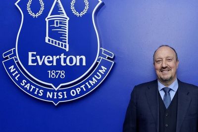 Sempat Dapat Penolakan, Rafael Benitez akan Berusaha Memenangkan Hati Fans Everton