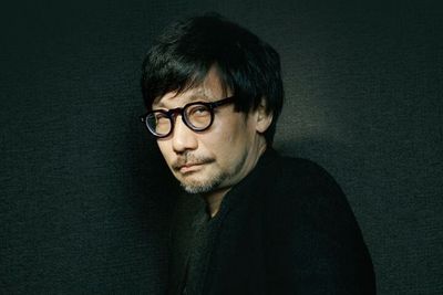 Hideo Kojima Pernah Bagi-Bagi Poster Saat Jual Game Metal Gear Pertama!