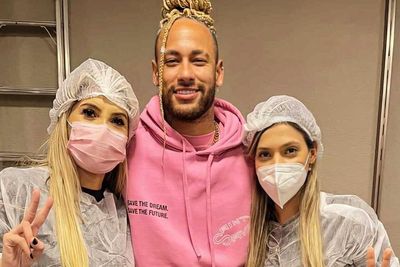 Rambut Baru Neymar Jadi Perbincangan, Efek Stres karena Gagal di Copa America?