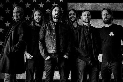 Foo Fighters Jadi Band Pertama yang Konser di Alaska di Tengah Pandemi