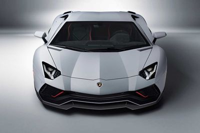 Lamborghini Bakal Umumkan Model Barunya di Akhir Musim Panas Tahun Ini