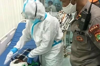 Sedih, Bayi Baru Lahir Dibuang di Pinggir Jalan Pasar Minggu, Menangis saat Ditemukan