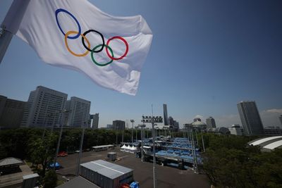 Kini, Kamu Bisa Beli Souvenir Olimpiade Tokyo 2020 di Jepang dengan Vending Machine
