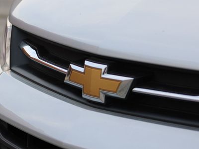 Chevrolet Larang Pemilik Mobil Listrik Ini untuk Parkir di Dalam Rumah, Kenapa?