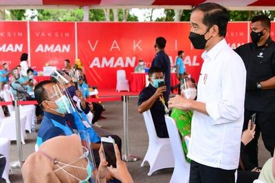 Kepercayaan Masyarakat Terhadap Jokowi Anjlok, DPR Sarankan Hal Ini