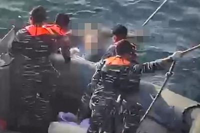 TNI AL Temukan 6 Korban Kapal Hilang, Pangkoarmada I: 2 Keadaan Selamat