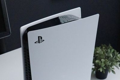Sony Disebut Tengah Siapkan Model Baru PS5 Digital Edition dengan Bobot Lebih Ringan!