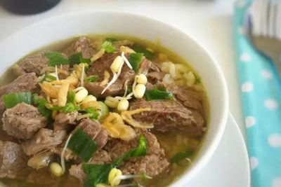 Enaknya Sop Daging Kuah Bening Yang Bisa Dibikin Sendiri di Rumah