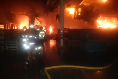 Akibat Korsleting Listrik, Pabrik Kampas Rem di Jakut Ludes Terbakar