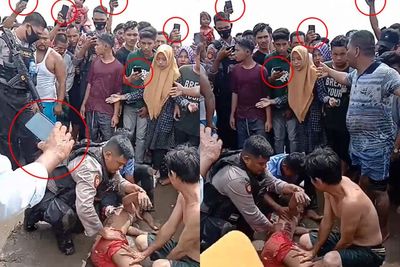 Miris! Warga Lebih Sibuk Merekam Dibandingkan Menolong dan Selamatkan Nyawa Bocah Ini