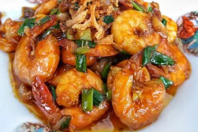 Enaknya Udang Goreng Mentega Yang Bisa Jadi Menu Sarapan Pagi Ini