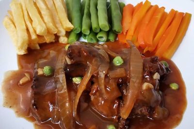 5 Resep dan Cara Membuat Steak Daging Sapi Sederhana ala Restoran