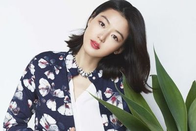 Jun Ji-hyun Menilai Semesta Kingdom Sangat Luas