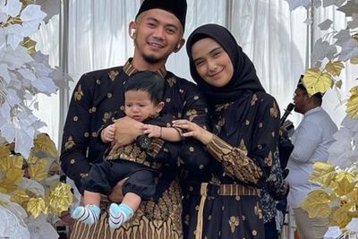 Rizki DA Unggah Foto Perdana Bareng Nadya Mustika dan Anak, MasyaAllah Senang Lihatnya
