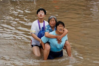FOTO: Dampak Banjir di Kota Zhengzhou, China