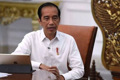 Jokowi Minta Tingkatkan 3T untuk Tekan Penularan COVID-19: InsyaAllah Bisa Segera Terbebas