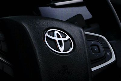 Imbas Kurangnya Pasokan Komponen, Toyota Thailand Stop Produksi Sementara
