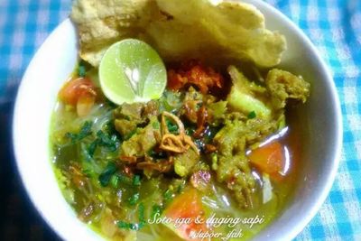 Cara Mudah Membuat Soto Iga Sapi Kuah Kuning di Pagi Ini