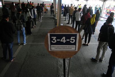 FOTO: Peningkatan Penumpang KRL Commuterline di Stasiun Bogor