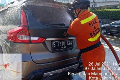 Korsleting Listrik Jadi Penyebab Ertiga Viral Terbakar di Tol Dalam Kota