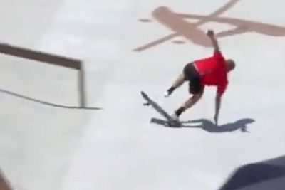 Olimpiade Tokyo: Detik-detik Pemain Skateboard Peru Nyungsep, Bikin Cowok Ngilu