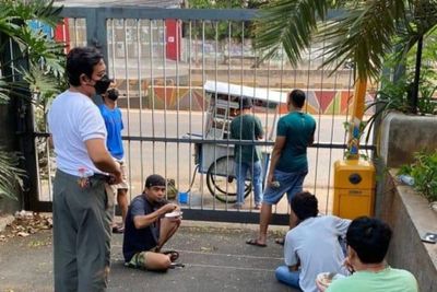 Viral Pasien COVID-19 Beli Makanan Langsung ke Tukang Bakso Keliling, Netizen Sesalkan Ini