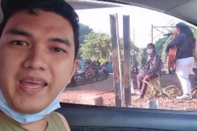 Gokil! Aldi Taher Dibanjiri Pujian Usai Rekam Penampilan Pengamen di Jalanan, Respect!