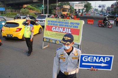 FOTO: Aturan Ganjil Genap di Kota Bogor Diperpanjang