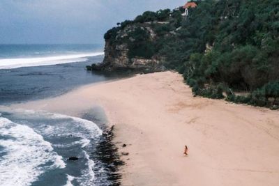 Pulihkan Pariwisata di Gunung Kidul, Sandiaga Uno Minta Warga Kibarkan Merah Putih
