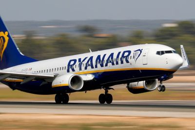 Maskapai Ryanair Memperingatkan Turis Tentang Agen Perjalanan Online Palsu!