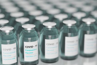 5.000 Vial Vaksin Moderna Produksi AS Tiba di Sumut